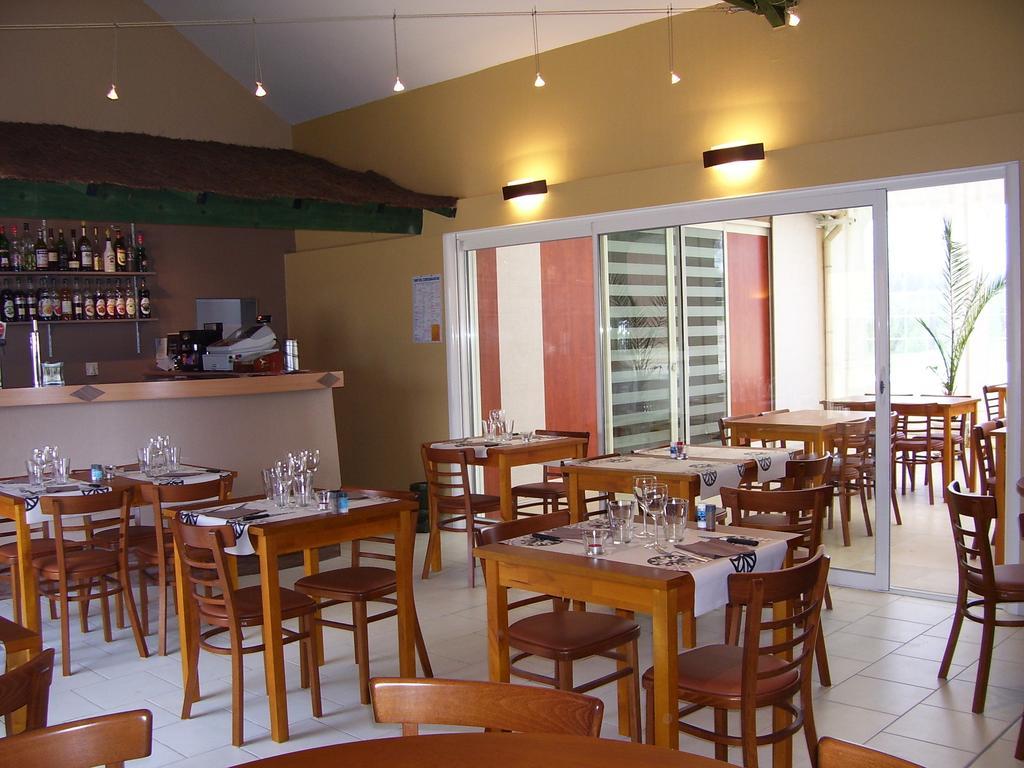 Camping L'Arada Parc Hotel Sonzay Buitenkant foto