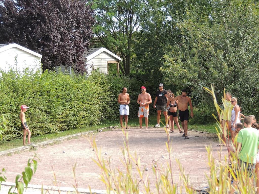 Camping L'Arada Parc Hotel Sonzay Buitenkant foto