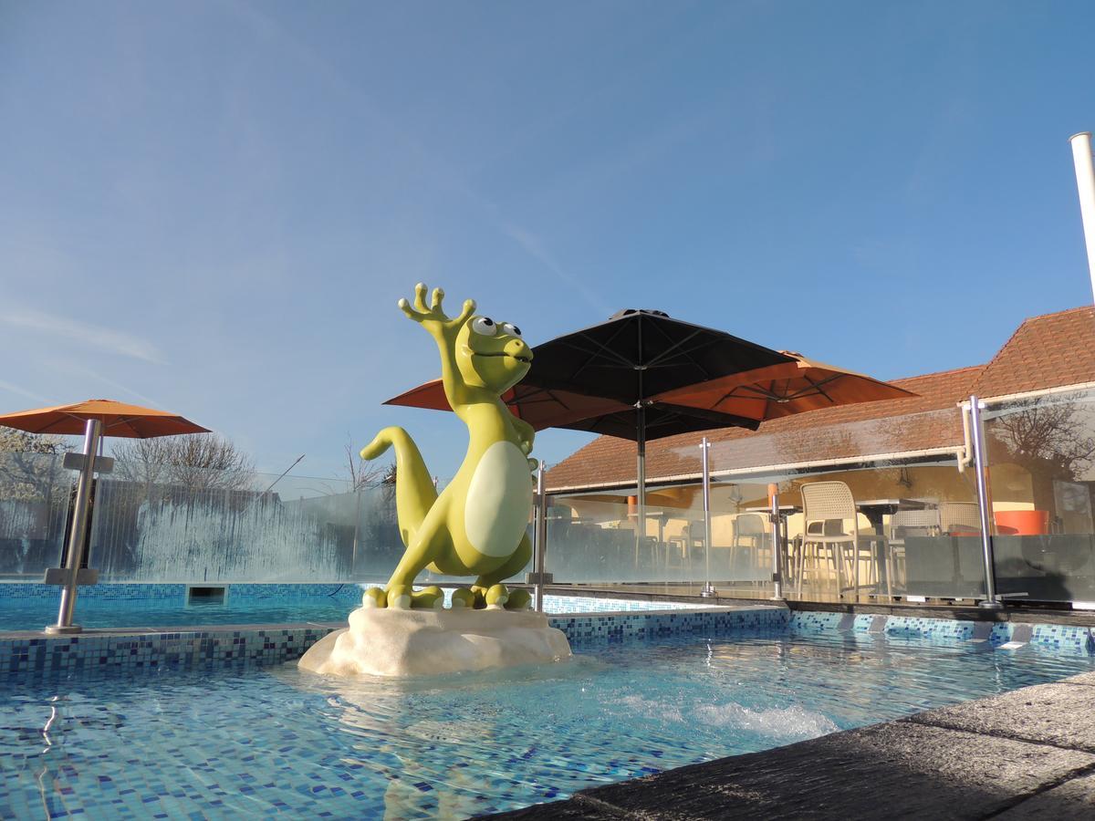 Camping L'Arada Parc Hotel Sonzay Buitenkant foto