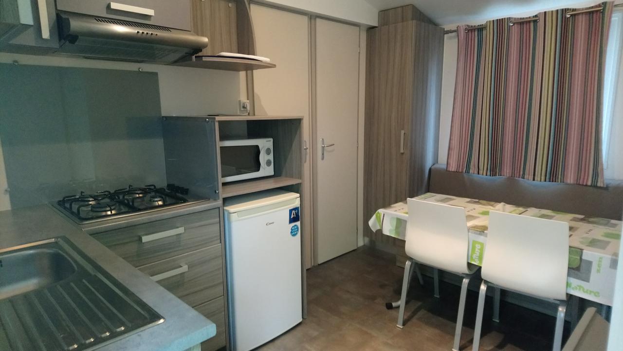 Camping L'Arada Parc Hotel Sonzay Buitenkant foto