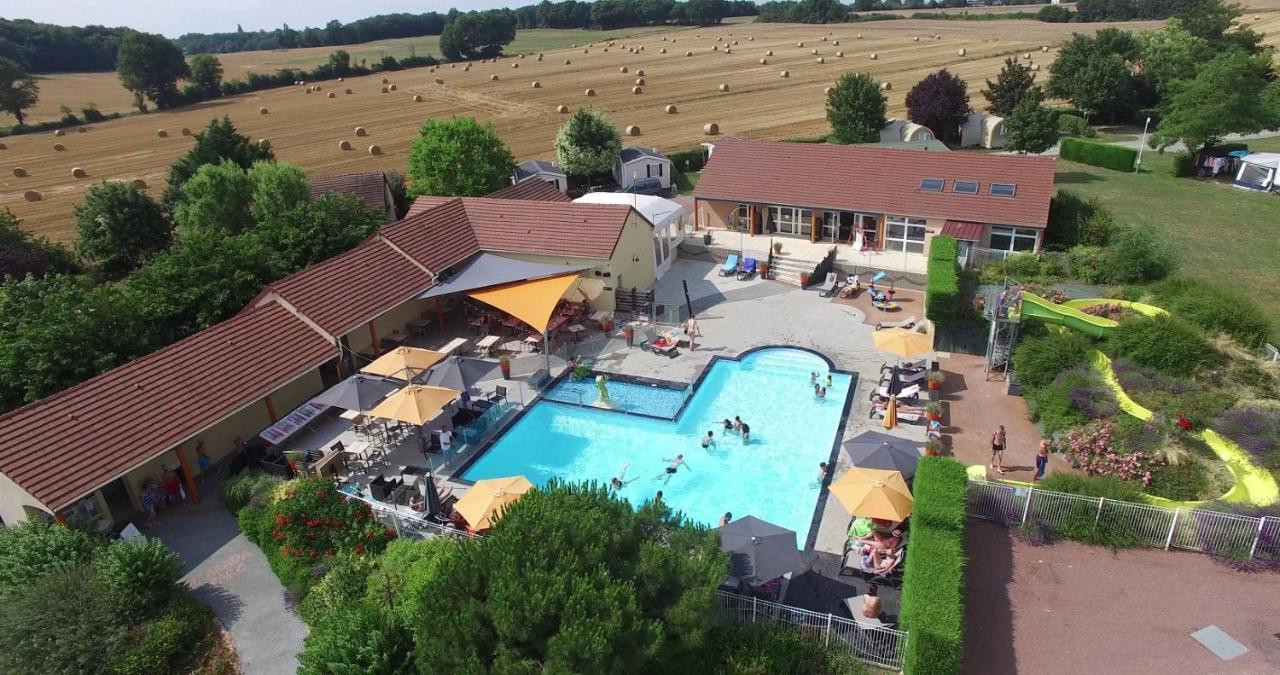 Camping L'Arada Parc Hotel Sonzay Buitenkant foto